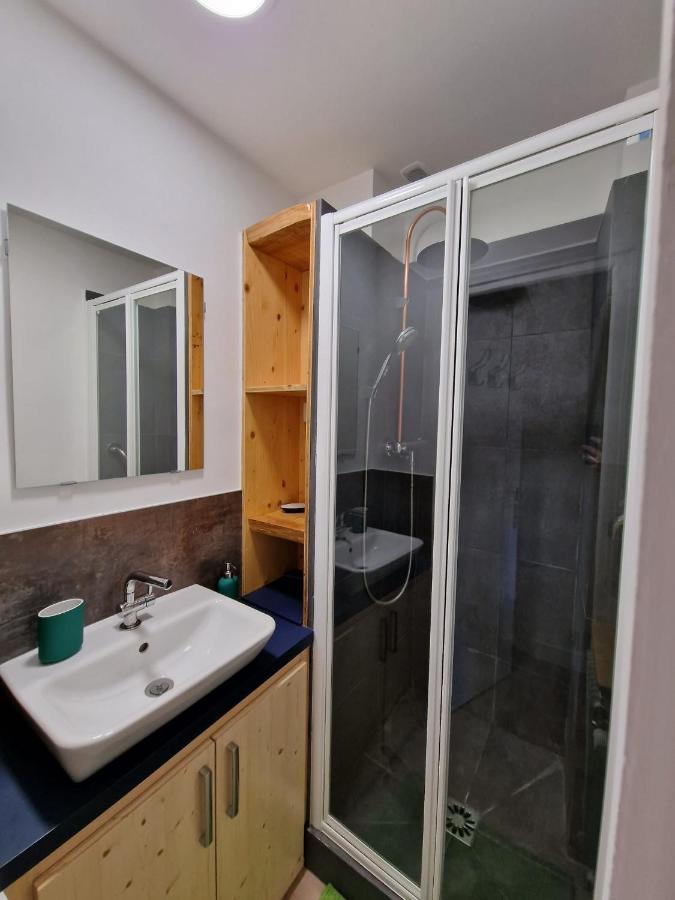 Appartement 2/4 Pers Le Cosy Lons-le-Saunier Dış mekan fotoğraf